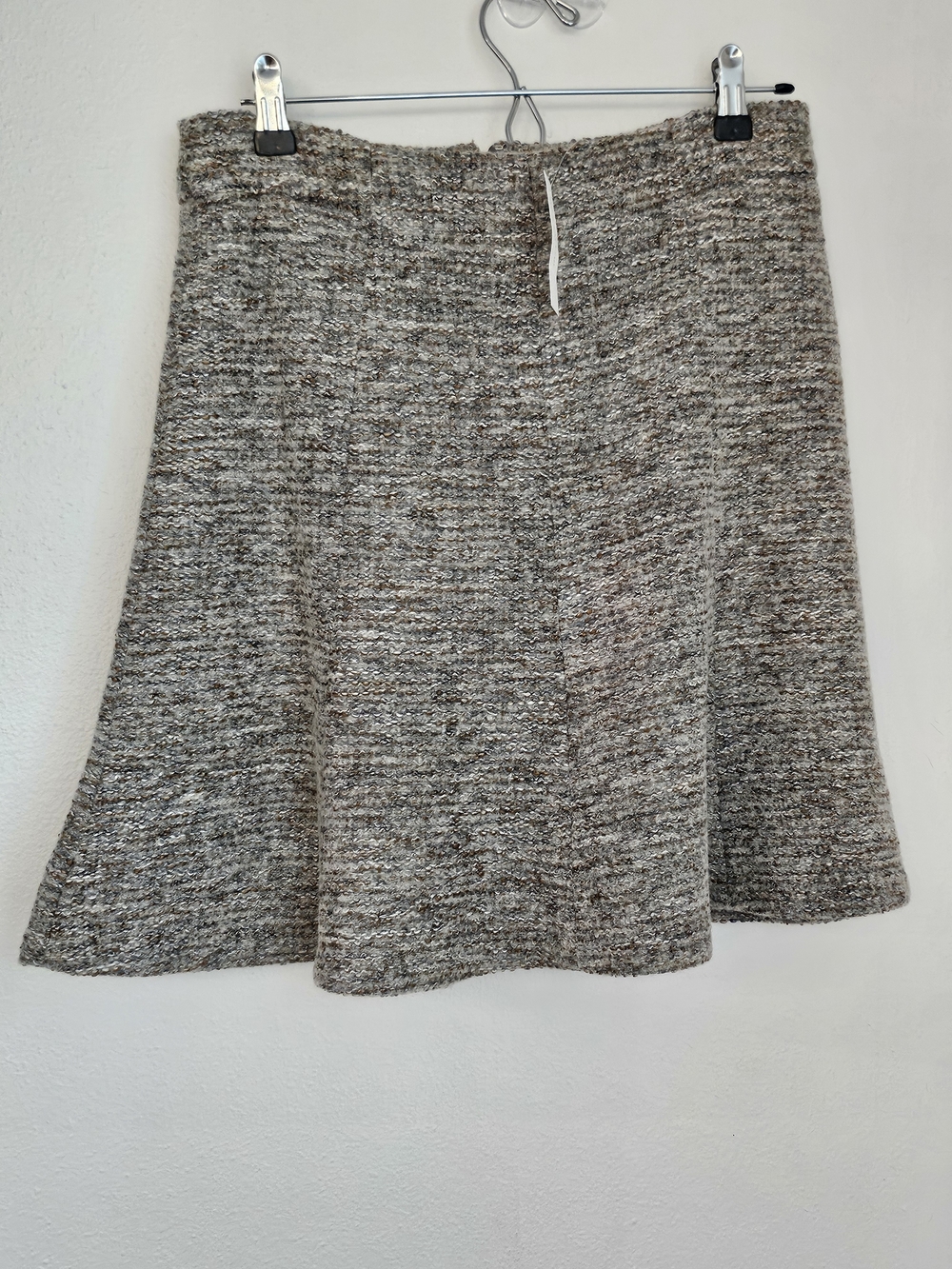 Ann Taylor Neutral Tweed A-Line Skirt Wool Blend. Quiet Luxury. Stunning
